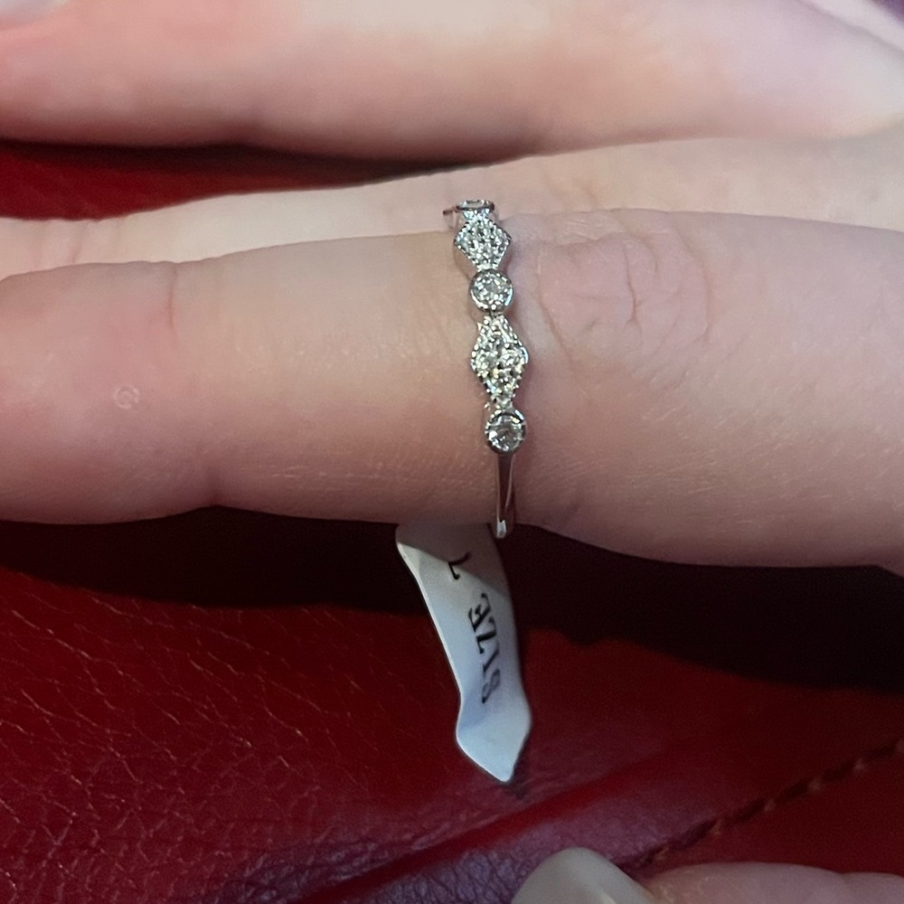 Charmed Aroma | Size 7 Ring